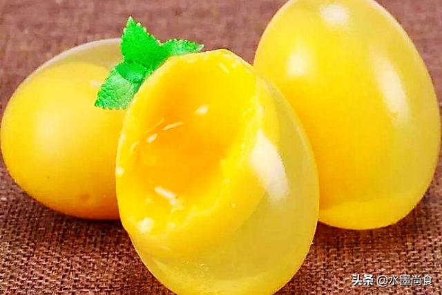 简稚澄一边工作一边哭:松花蛋是怎么做的，有营养吗？ 简稚澄个人资料