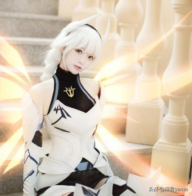 为什么喜欢玩崩坏三？