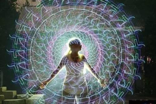 当你很反感一个人,永远都不想看到他（她）的话,你会怎么做？