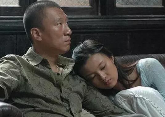 落地请开手机主题歌:落地，请开手机！现实生活中它承载着什么？
