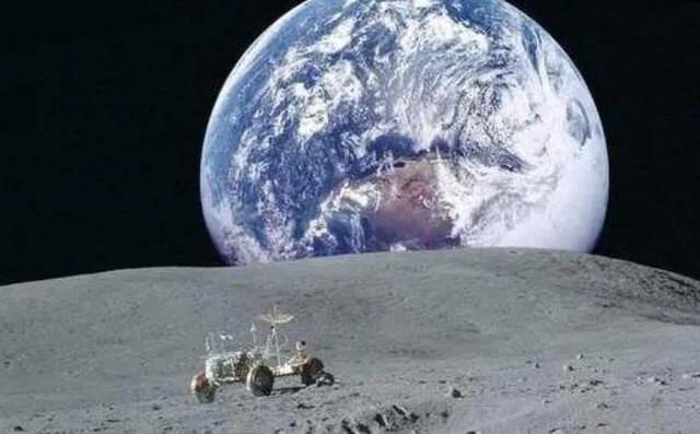月球三眼女尸还在地球，月球上15亿年前的飞船和三眼女尸是真的吗