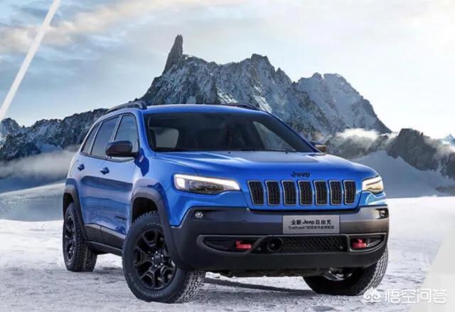手握25万元左右,想买台SUV,朋友推荐Jeep自由光和本田CR-V,该怎么选？