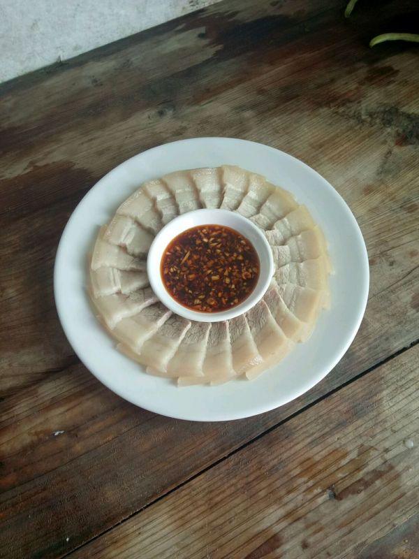 头条问答 - 白切咸肉的做法有哪些?(11个回答)