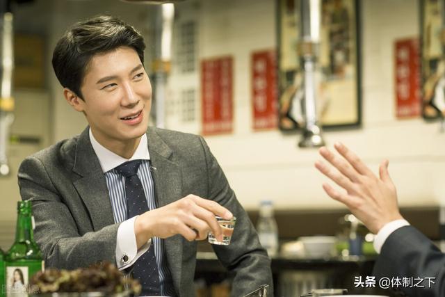 在体制内,领导让你参加接待应酬,要不要参加？