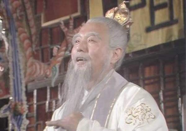 须菩提:金刚经讲：“时。长老须菩提。在大众中。即从座起。”如何理解？