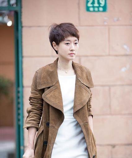 吕秀菱近照:你心中最好看的女艺人前十都有谁？