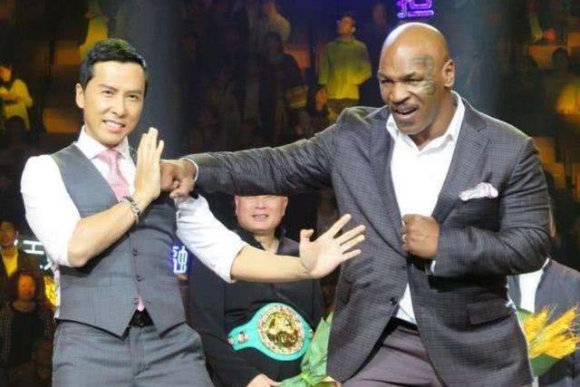 头条问答 - 拳王泰森复出如果对战一龙是否能ko一龙?