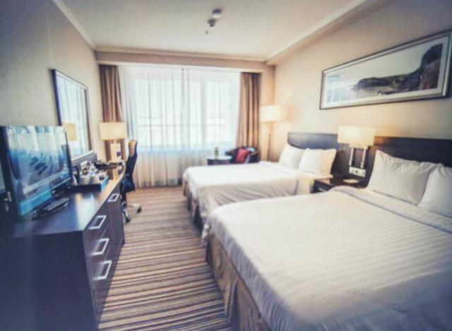 贝加尔湖畔的碧玉之灵,贝加尔湖在哪里，都能享受什么服务？