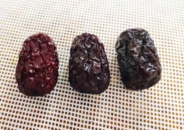 护肤心得,40岁用什么化妆品可以抗衰老？