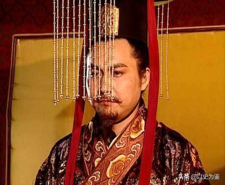 董卓是怎么死的:三国的起点到底是什么时候，黄巾军，董卓进京，还是董卓之死呢？
