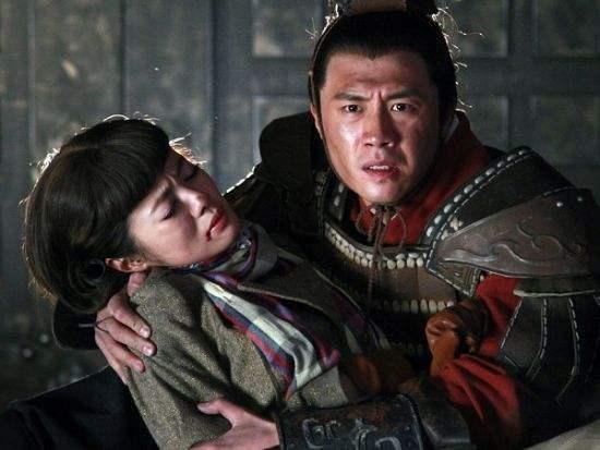 古今大战秦俑情电视剧剧情:可以不可以推荐几部有看点的穿越剧？