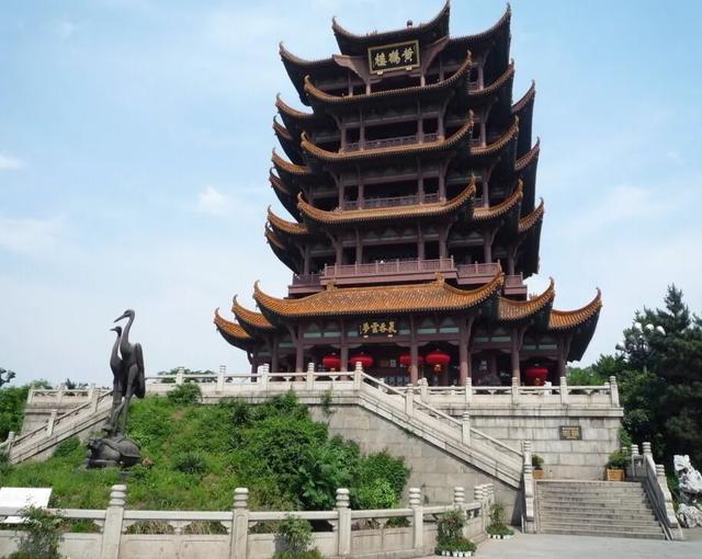 为什么崔颢的《黄鹤楼》被称唐人七律之首？