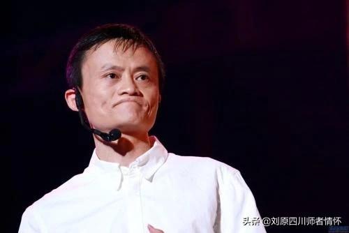 小伙狂喷歌词:河北新人结婚竟遭灭火器狂喷，现实中的婚闹，你怎么看？