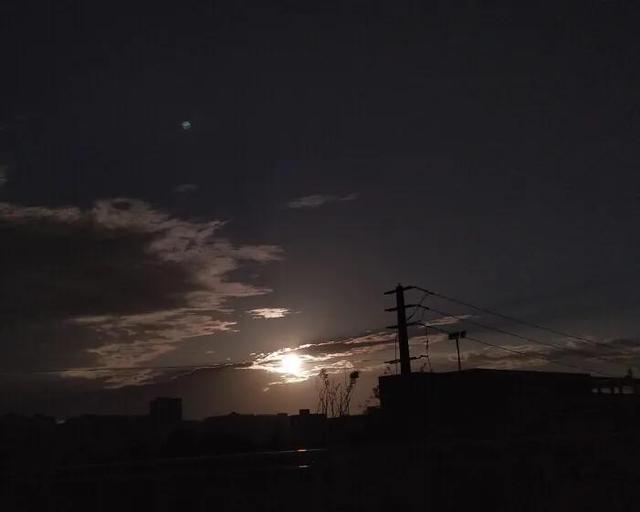 有哪些美到醉人，很有意境的句子或诗词