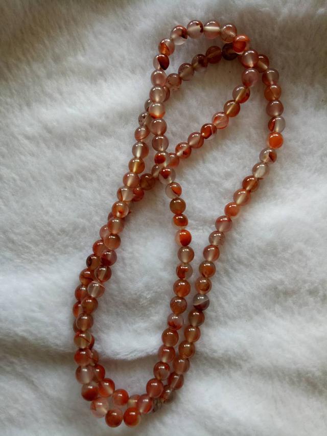 手镯滑落在手腕哪里合适,翠镯裂纹怎么从手上取下来？