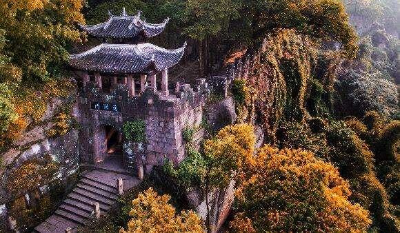 圣诞岛虎头鼠怎么灭绝的:圣诞岛虎头鼠的灭绝原因 宋朝坚固的钓鱼城最后是怎么陷落的？