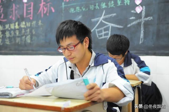 头条问答 高一理科生 物理跟不上 需要自己找老师学吗 冬夜飘雪的回答 0赞