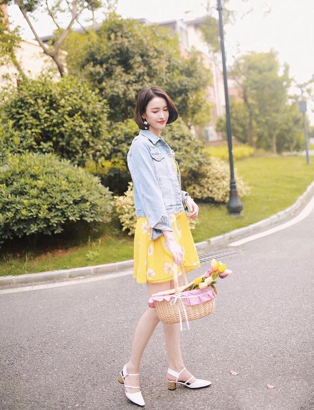 淡黄色长裙:最近被“淡黄色的长裙”洗脑了，有没有淡黄色长裙推荐