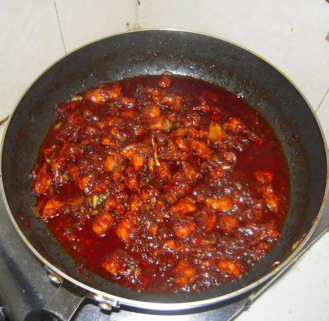 辣鸡面,辣鸡面怎样炒辣鸡才好吃？