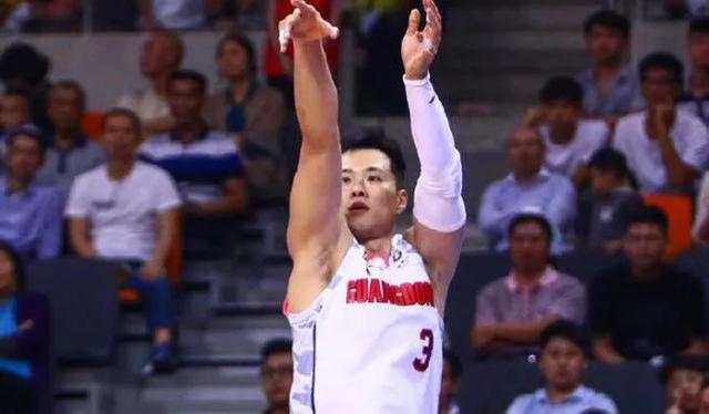 孟铎:篮球运动员孟铎走下巅峰了吗？为什么？