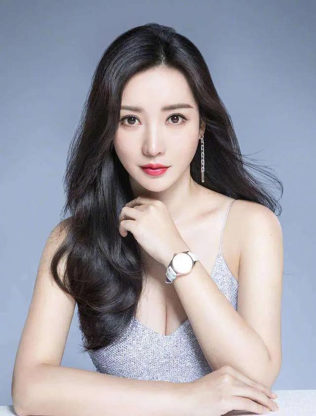中国最成功的性感女星是谁？