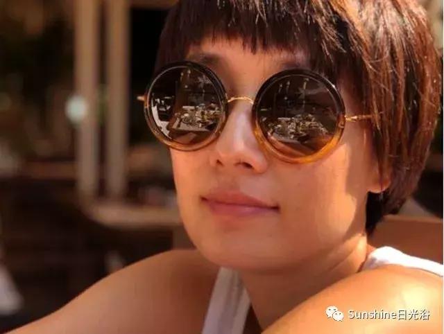 老婆杰西卡:老婆皮肤特别黑，是种什么体验？