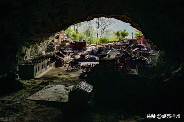 中国灵异事件最多的村庄:你在农村走夜路遇到的最诡异的事是什么？