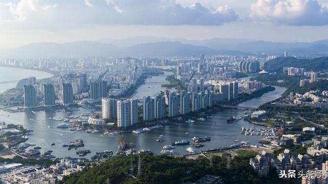 海南省公务员待遇怎么样,一个月工资有多少？