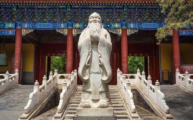 美国猴子案件:中国形成文明时，美国的祖先还是猴吗？