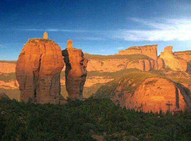 世界没解之谜，世界未解之谜之河北山峰上的神秘古塔，如何建成至今无法解释吗