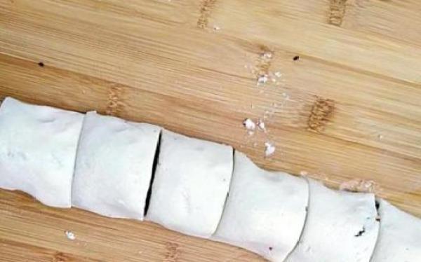 山药鸡蛋饼的做法，山药糯米粉鸡蛋怎样做好吃？