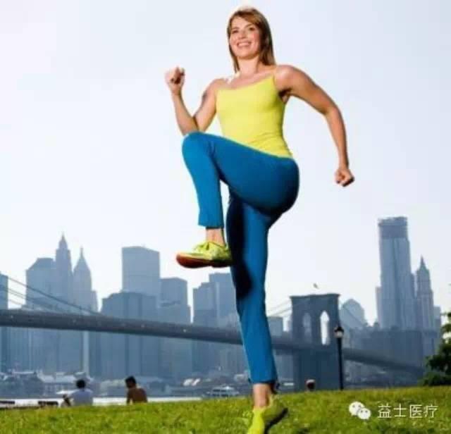 室内如何锻炼提高身体素质？