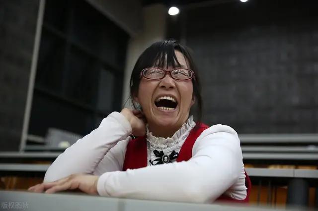 如果李白、杜甫、王维在现代生活并在头条上发诗词,他们能火吗？