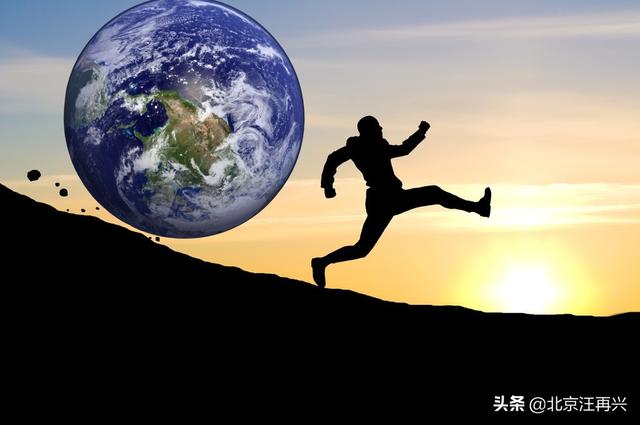 真有外星人类吗，地球上会不会有一些外星人的痕迹，只是我们完全不知道？