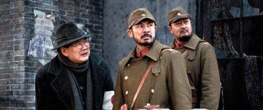 陈宝国主演电视剧:为什么说东方卫视一哥曹可凡客串陈宝国主演电视剧上瘾？