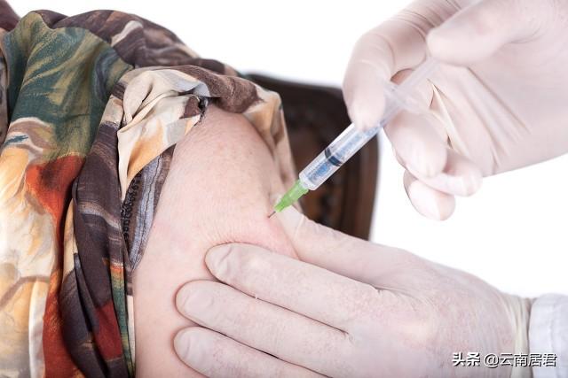 新冠疫苗什么原因打不了：打新冠疫苗很疼什么原因