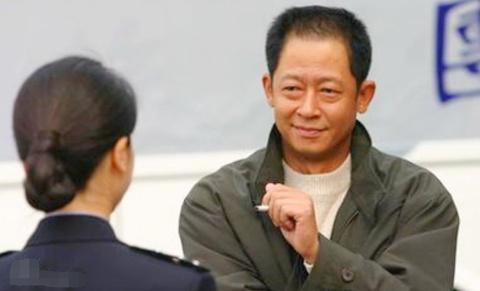 赵京雅:广厦留不住李春江，2支冠军球队抛出橄榄枝，李京龙是筹码吗？