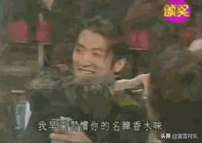 王菲谢霆锋纹身:如何评价王菲和谢霆锋十二年后又在一起一事