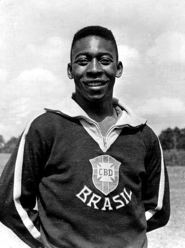 迄今为止，足球史上最难超越的十大巨星球员都有谁？插图118