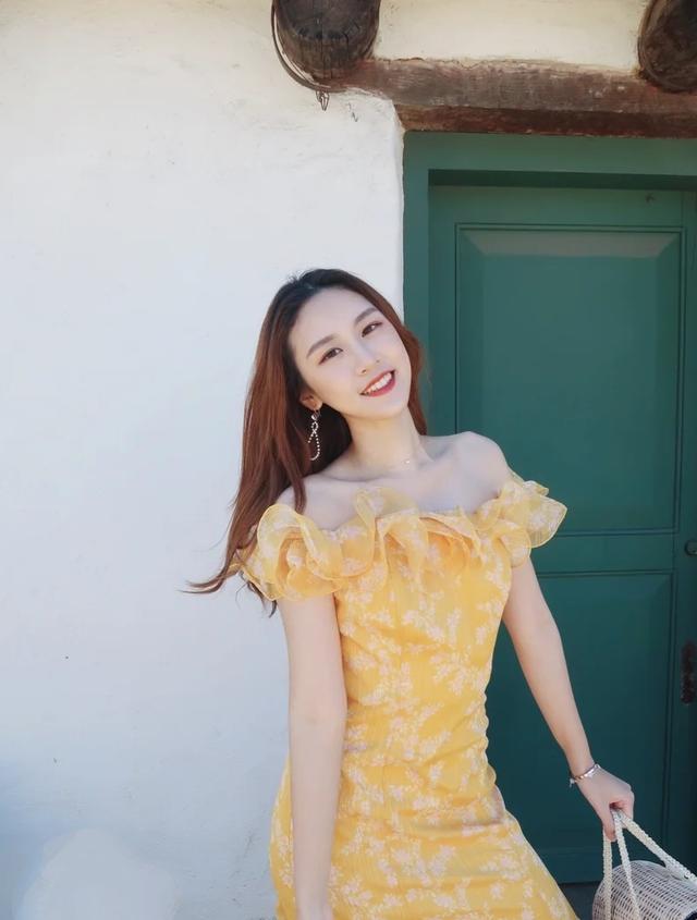 淡黄色长裙:最近被“淡黄色的长裙”洗脑了，有没有淡黄色长裙推荐