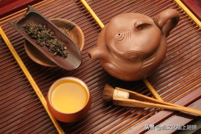 煎茶怎么做的,能否简要描述《茶经》的煮茶流程？