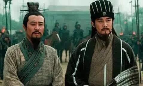 为什么中国历史上独三国时期谋士众多,其他朝代谋士鲜有？