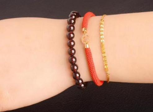 玉的功效与作用佩戴禁忌,佩戴珠宝有哪些好处和坏处？