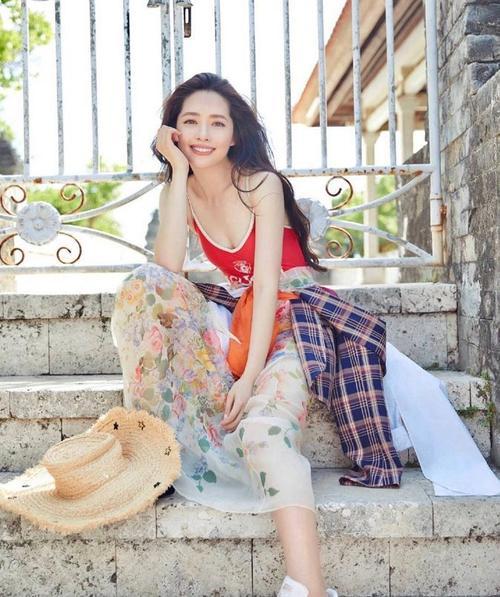 向佐承认郭碧婷怀孕:曹云金和唐菀离婚了，向佐和郭碧婷还敢继续参加《我家小两口》吗