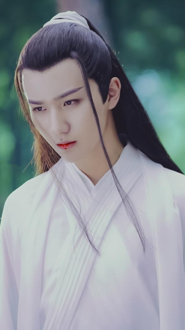 李宏毅在你眼中是个什么样的人呢，你喜欢他吗？