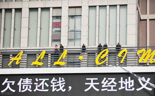 突然死亡:村里有人在别人家打麻将突然死亡怎么办？