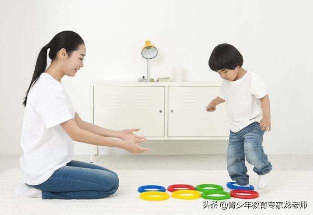 小小彬图片:谁是中国内地最有钱的童星？