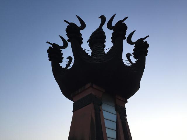 请问一下湖北人为什么被称作天上九头鸟地上湖北佬