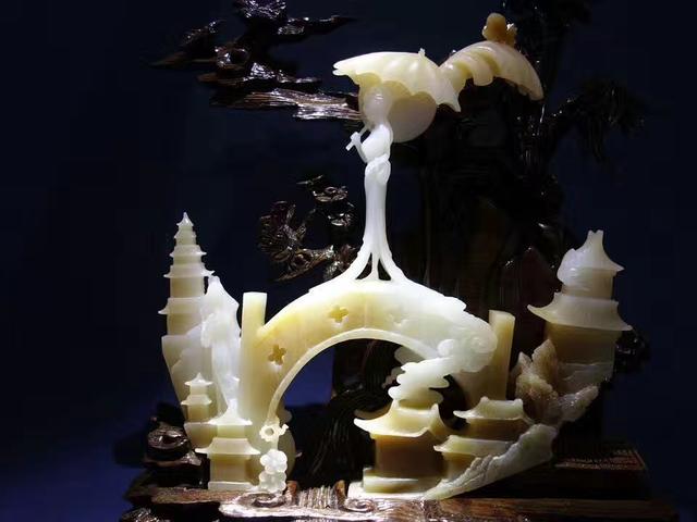 玉和翡翠的区别在哪里,玉和翡翠有区别么？哪个更有收藏价值？