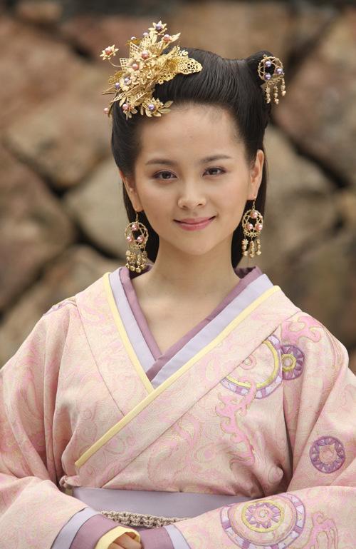 演员白珊:于正剧《美人心计》里美女明星很多，漂亮不红的你知道的有几个？